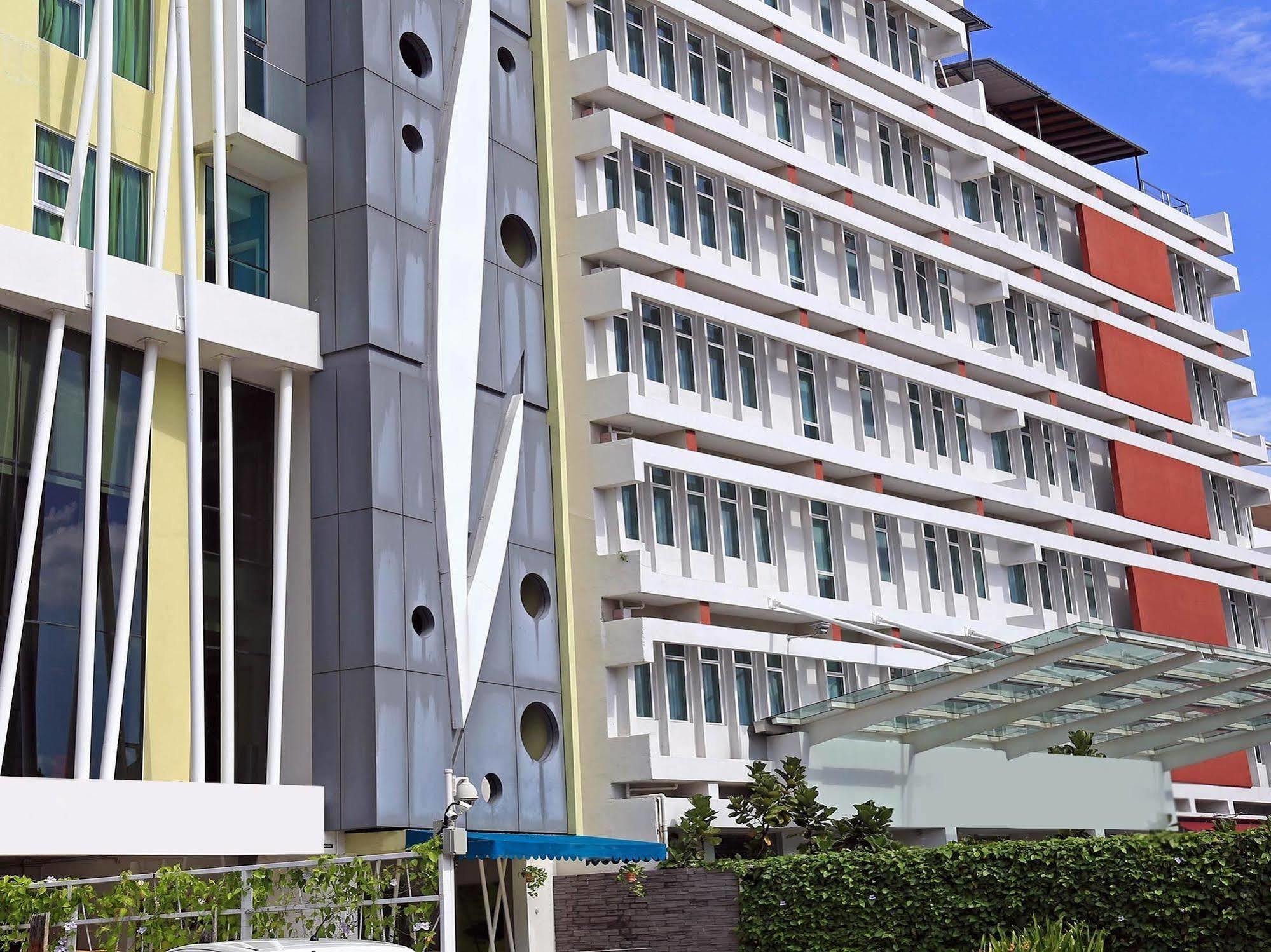 Yan Hotel George Town Exterior foto